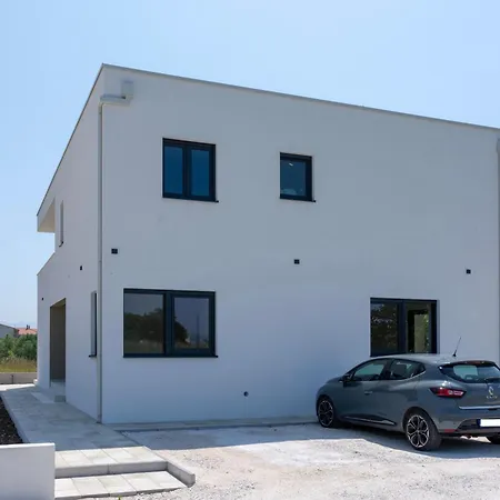 Fig Apartament Kaštela